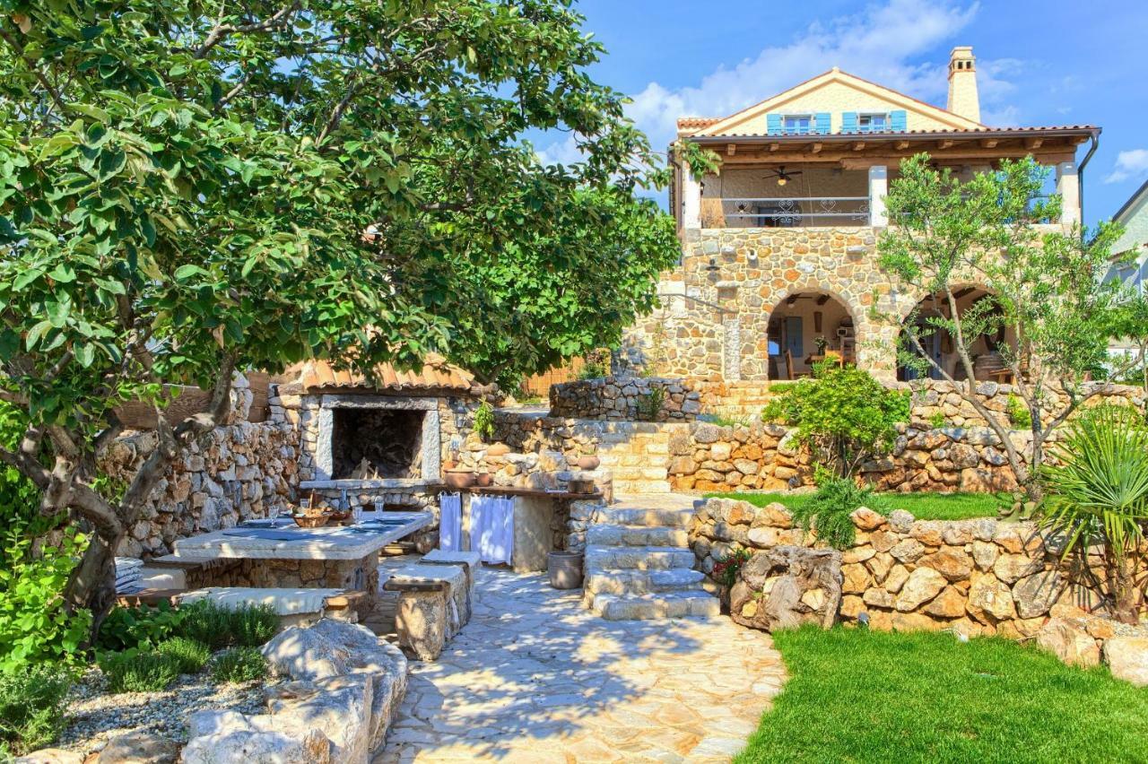 Heritage Villa Aquamarine Малинска Экстерьер фото